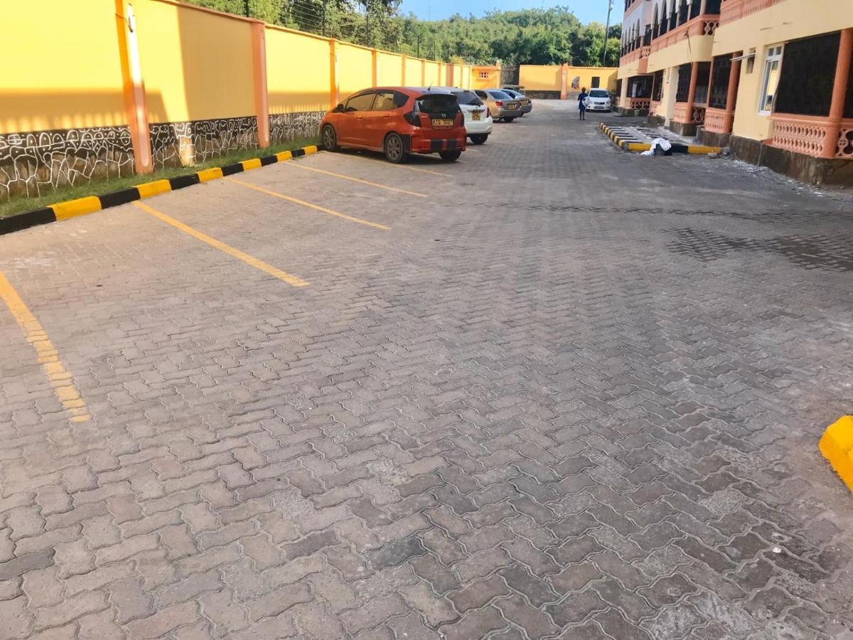 Le Paradis Nyali Mombasa Esterno foto